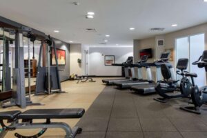 DoubleTree by Hilton Hotel Savannah Airport gym