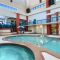Days Inn and Suites Savannah pool