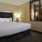 Doubletree Hilton Savannah Airport bedroom