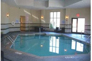 Embassy Suites Savannah Airport pool