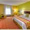 TownePlace Suites Marriott Savannah Airport bedroom